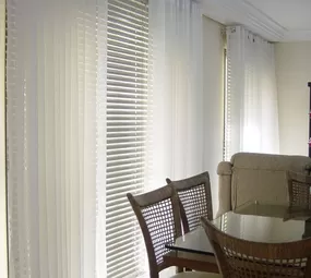 Destake Persianas e Cortinas photo 1