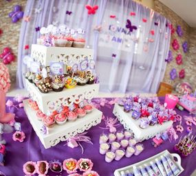 Isa Cake