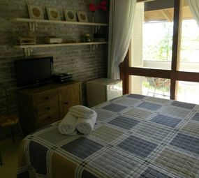 Quarto Violeta
