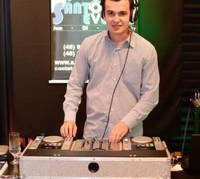 Santo Evento - Som, DJ e Iluminação photo 2