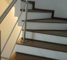 MULTIPLA - ESCADAS