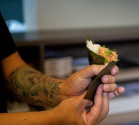 Oshi Sushi