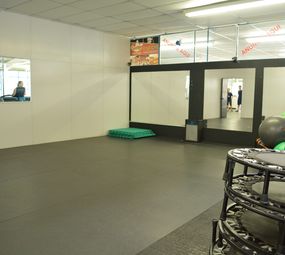 Fitness Club Academia e Natação