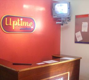 Up Time Comunicação em Inglês photo 3