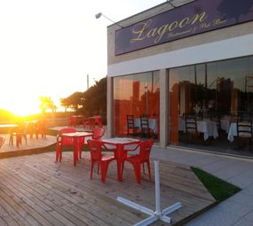Lagoon Restaurant & Pub Bar photo 2