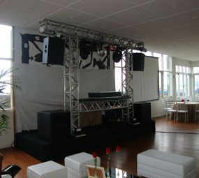 Updeejay Som e Iluminação para Eventos photo 2