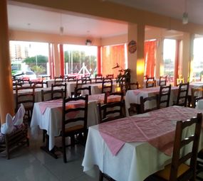 Lagoon Restaurant & Pub Bar photo 9
