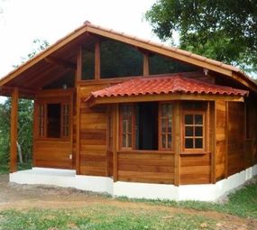 Construtora Universus Casas de Madeira a Alvenaria