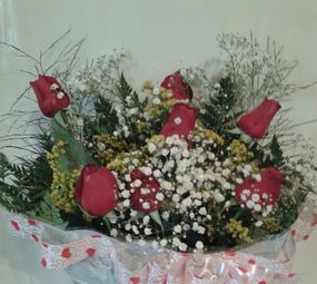 BUQUE DE ROSAS