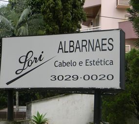 Lori Albarnaes Cabelo e Estética photo 5