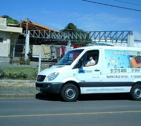 UTILITÁRIO E FACHADA