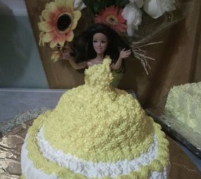 Bolo Boneca
