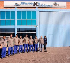 Maneka Cabines