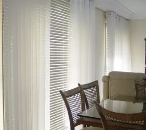 Destake Persianas e Cortinas photo 1