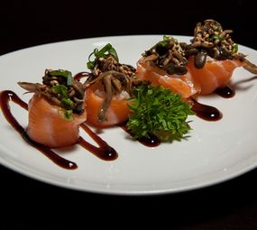 Oshi Sushi